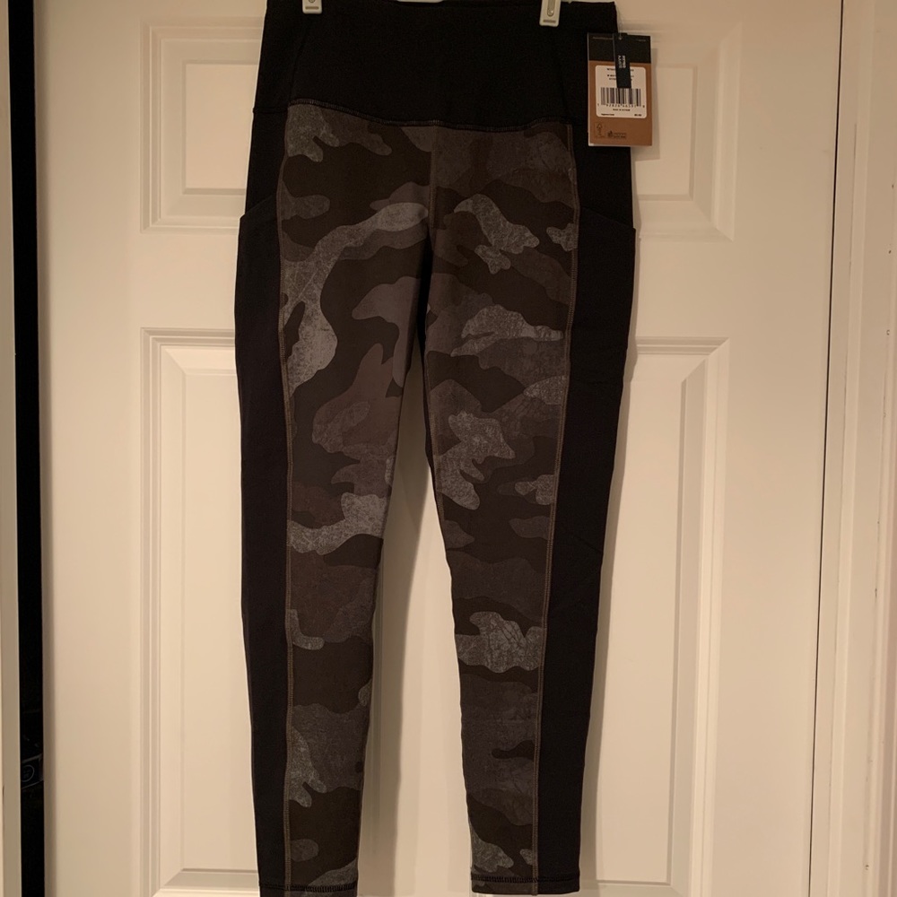 North Face Camo Motivation 7/8 Tight